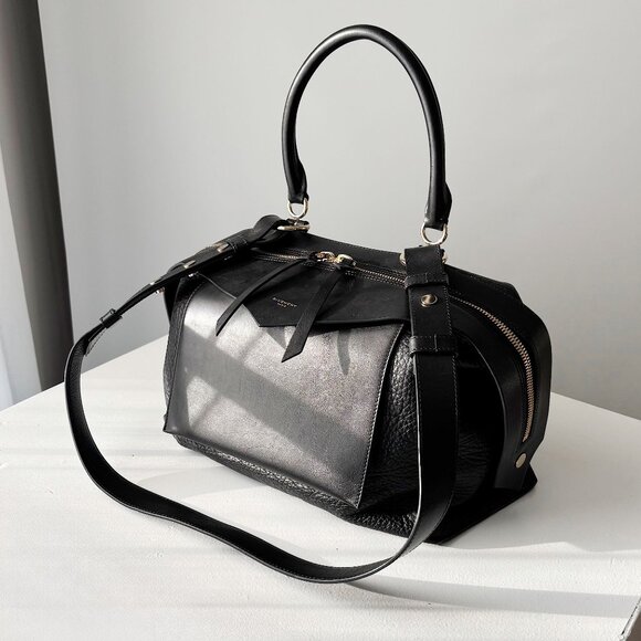 Givenchy Medium Black Two Way Sway Bag - Picture 2 of 16